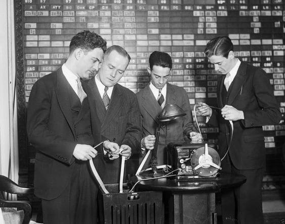 #29 Reflections on Investing : Expectations and Valuations